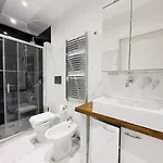 Appartement Luxury - Near Metro - Private Parking